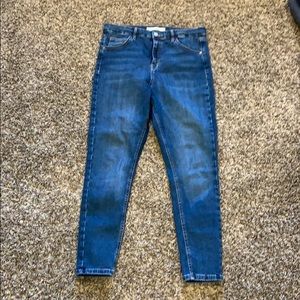Blue skinny jeans